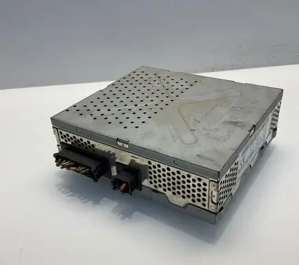 Mercedes-Benz E W211 Sound amplifier A2118274242 6031F3031170612 2118274242