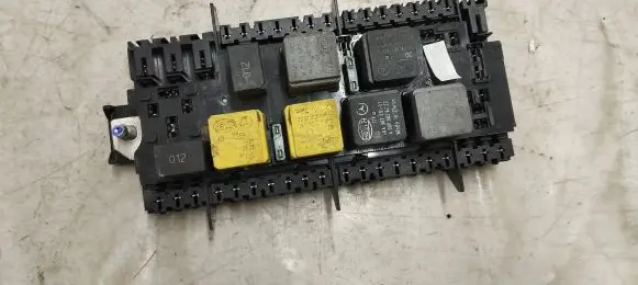 Mercedes-Benz GLE (W166 - C292) Fuse module A1669068201