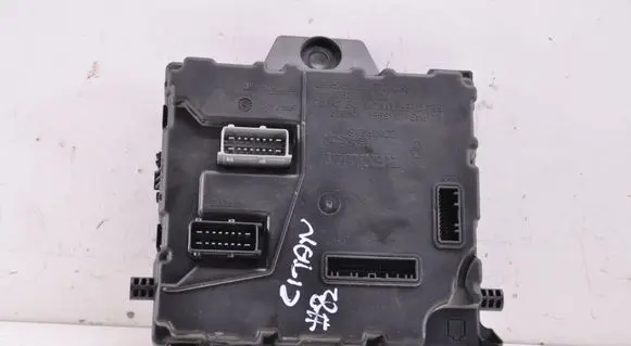Mercedes-Benz Citan W415 Central body control module 284B13345R