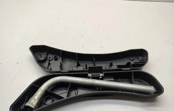 Audi A6 C7 Wheel nut wrench 8E0012111A 8E0012111 8N0012219