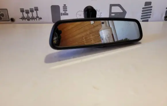 BMW 5 F10 F11 Rear view mirror (interior) E11025891