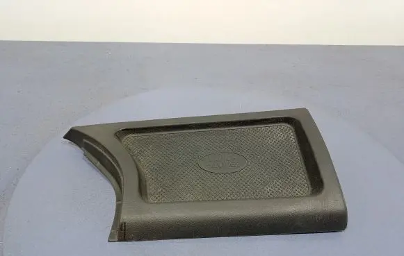 Glove box