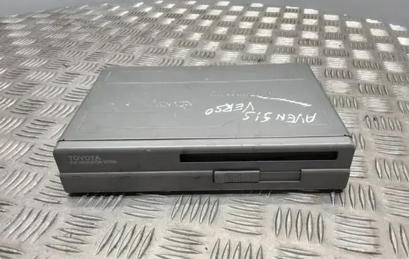 Toyota Avensis Verso CD/DVD changer 0866200870