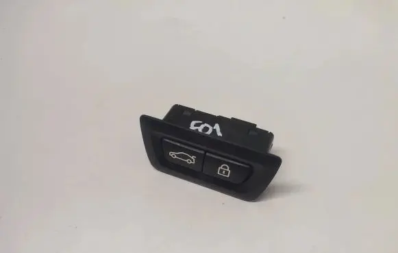 BMW 7 F01 F02 F03 F04 Tailgate/boot open switch button 9162645 61319162645 61319275121