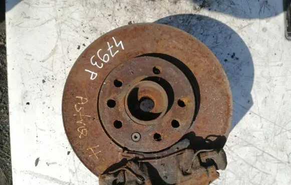 Opel Astra H Front wheel hub spindle knuckle 1617430
