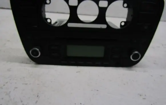 Radio/CD/DVD/GPS head unit