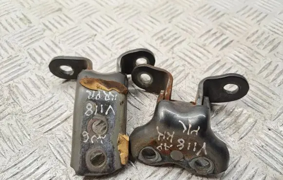 Toyota Corolla Verso AR10 Front door hinge set 6872002050 687400F010