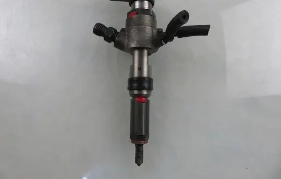 Ford Fiesta Fuel injector 9654551080