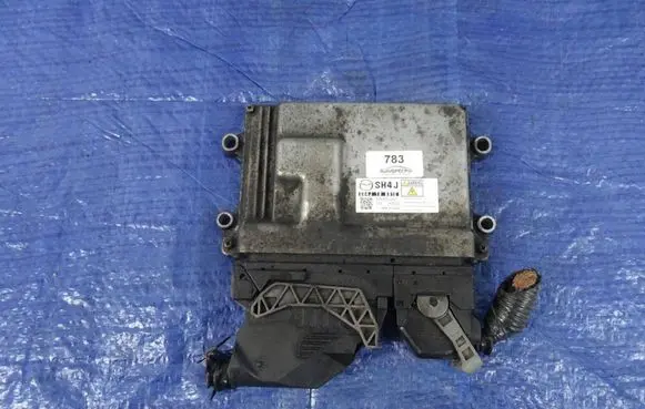 Mazda 6 Engine control unit/module SH4J18881E