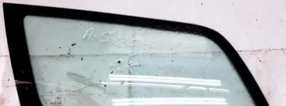 Ford Focus Rear side window