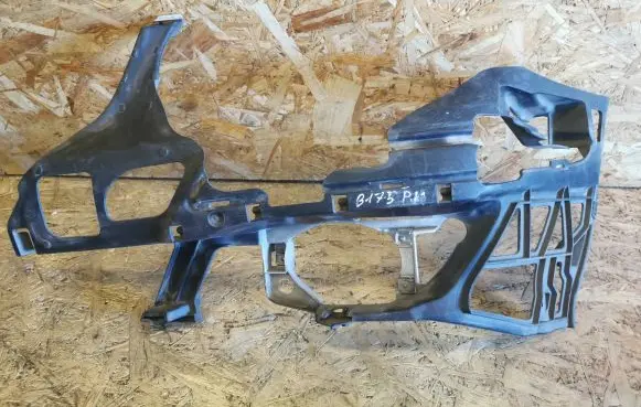 Mercedes-Benz E W211 Front bumper mounting bracket A2118800503