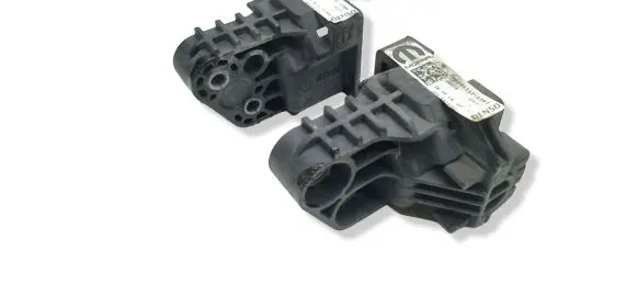 Alfa Romeo Giulia Radiator mount bracket 0050542685