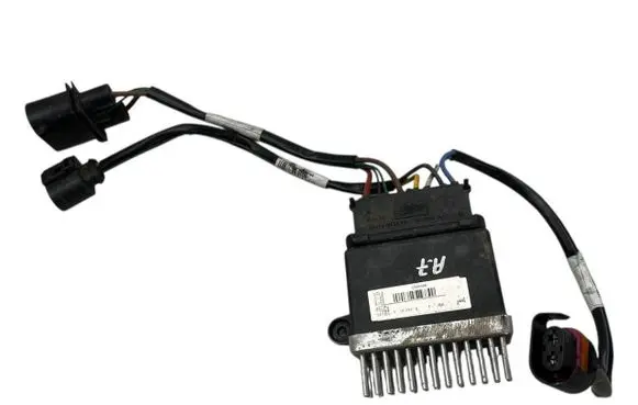 Coolant fan relay