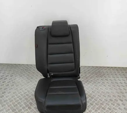 Rear seat