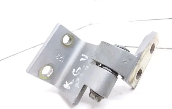 Peugeot 406 Rear door upper hinge