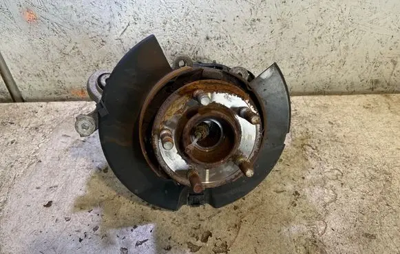 Dodge Charger Rear wheel hub