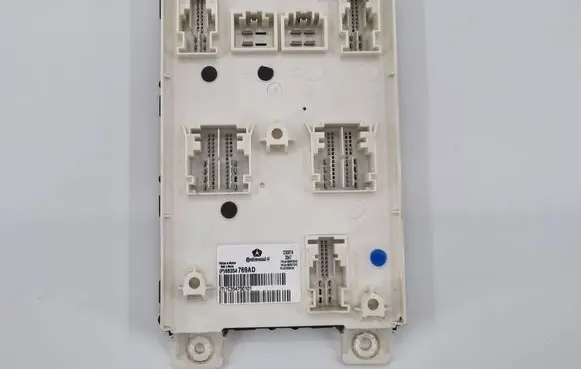 Jeep Grand Cherokee Comfort/convenience module P68354769AD 68354769AD