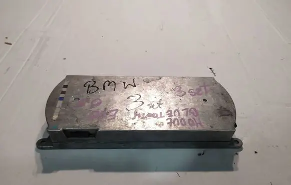 BMW 5 E60 E61 Bluetooth control unit module 6946991 23292523 352884007732858
