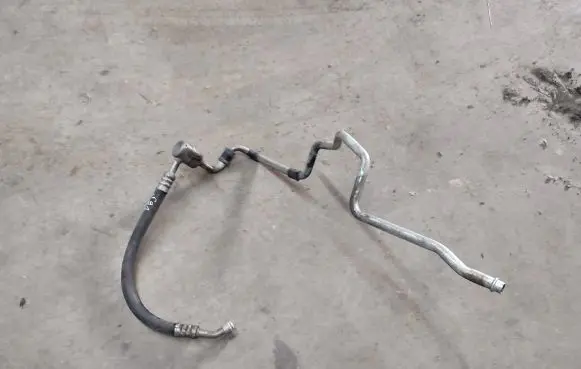 Audi A3 S3 8L Air conditioning (A/C) pipe/hose 1J1820743H