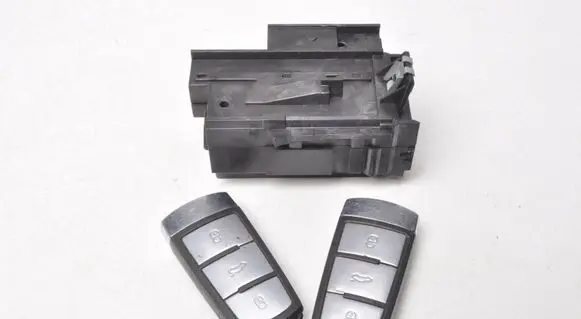 Volkswagen PASSAT B6 Ignition key/card 3C0905843Q