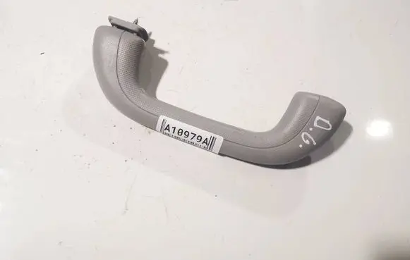 Hyundai i30 Rear interior roof grab handle