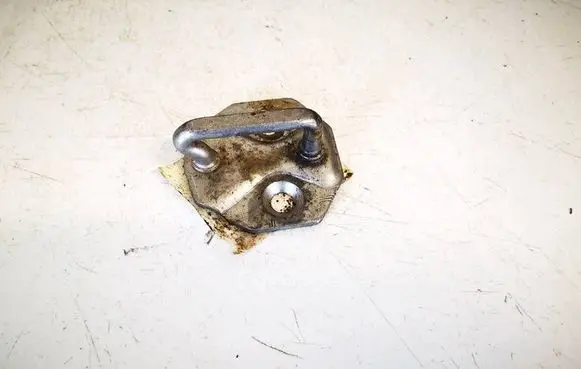 Ford Fiesta Front door lock loop/hook striker 8a61a21982aa