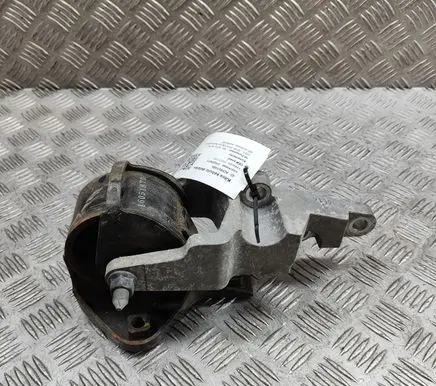 KIA Soul Engine mount bracket 21930E4000