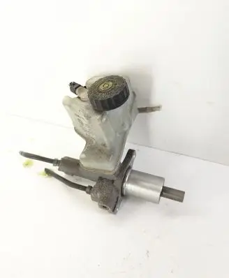 Mercedes-Benz E C207 W207 Master brake cylinder A2044300102