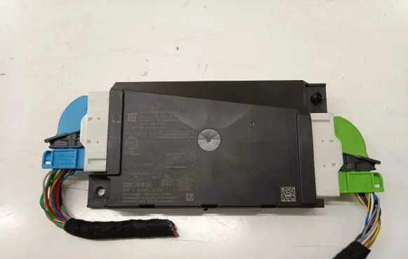 Mercedes-Benz GLA H247 Keyless (KESSY) go control unit/module A1679009523