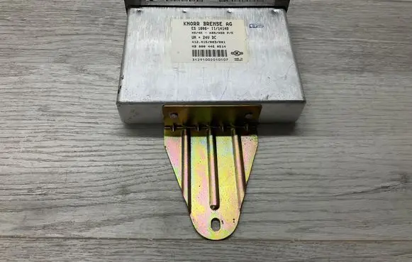 Mercedes-Benz Vario ABS control unit/module 0004460514