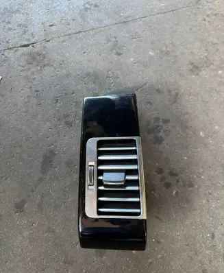 Land Rover Range Rover L405 Dashboard side air vent grill/cover trim 