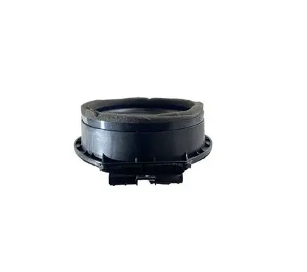 Chevrolet Equinox Front door speaker 84156556