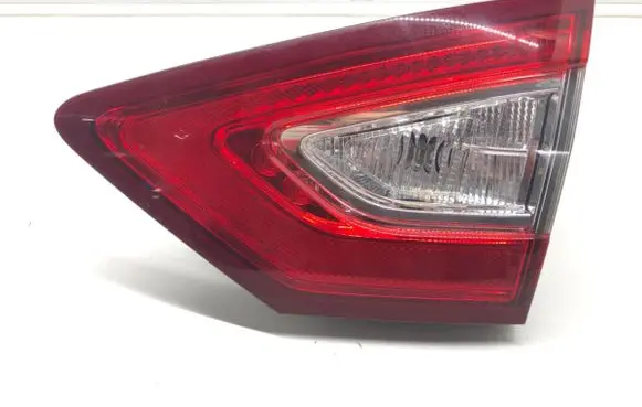 Ford Mondeo MK V Rear/tail lights DS73-13A602-JE