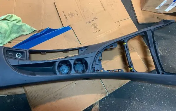 BMW 1 E81 E87 Center console 712222809