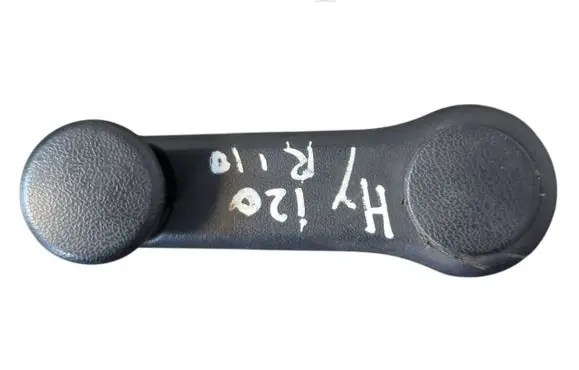 Hyundai i20 (PB PBT) Rear door window winding handle 8263222001