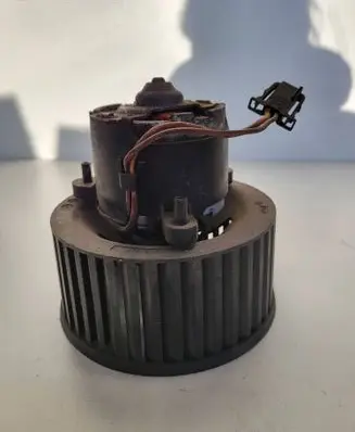 BMW 3 E90 E91 Heater fan/blower 006635M
