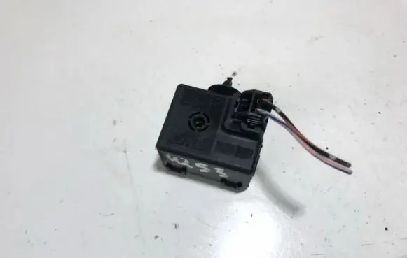 Sensor