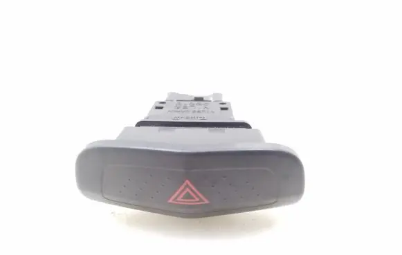 Nissan Primera Hazard light switch