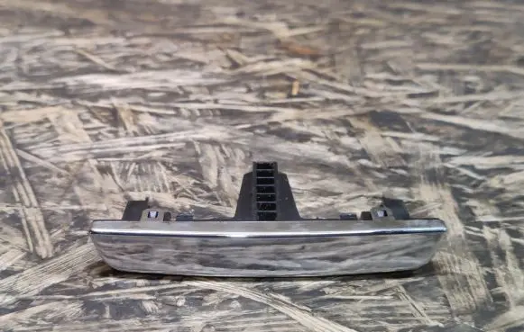 Jaguar XJL Other center console (tunnel) element