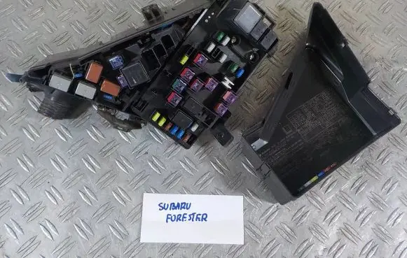 Subaru Forester SJ Fuse box set MB100200B