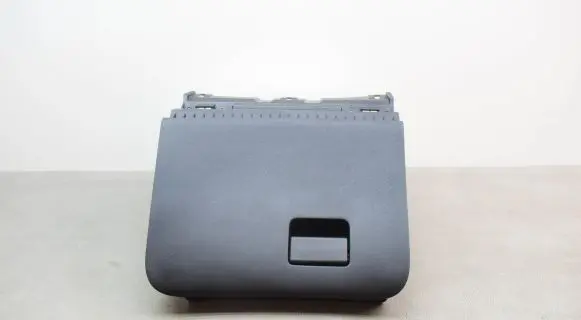 Nissan Juke I F15 Glove box 6852000A86 685201KP0A