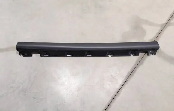 Mercedes-Benz GLC C254 Sill A2546980400