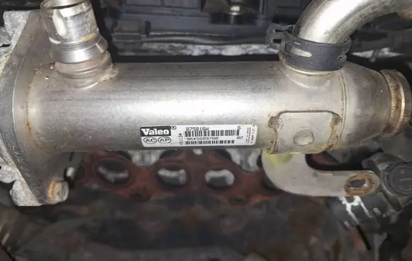 Volvo S40 EGR valve cooler 9645689780 875816w