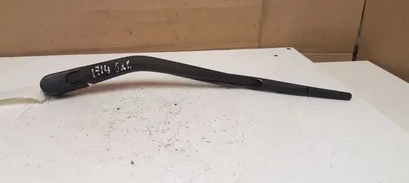 BMW 1 F20 F21 Rear wiper blade arm 7241984 7241985