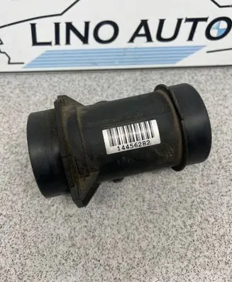 BMW 5 E39 Mass air flow meter 1730033