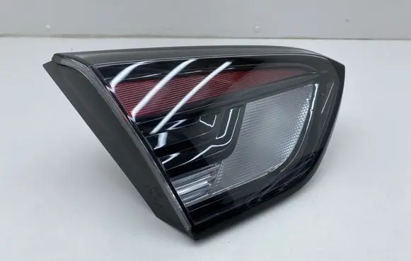 Opel Crossland X Tailgate rear/tail lights 39235955 510512838 60060298000007