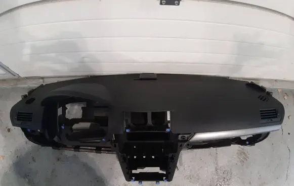 Opel Astra H Dashboard