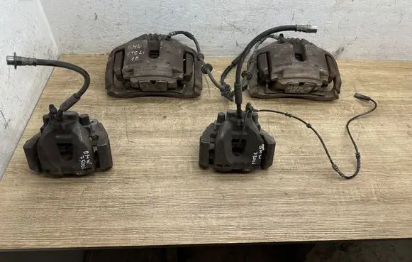 BMW 7 F01 F02 F03 F04 Brake discs and calipers set 75041