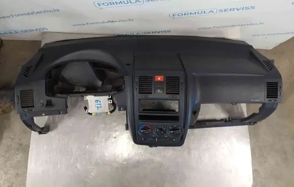Hyundai Getz Airbag set with panel 973501C000