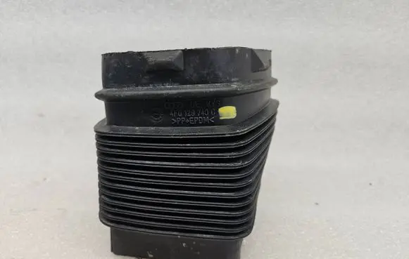 Audi A6 S6 C6 4F Air intake duct part 4F0129740C